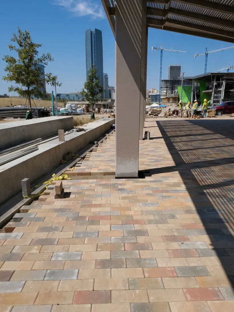 Waterfront walk with paver bands